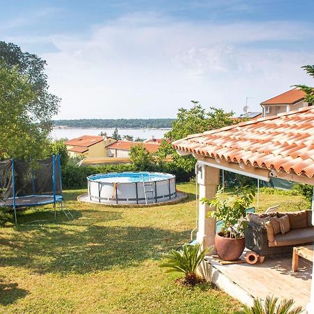 Stone House Chiara Seaview Apartment Funtana Exterior foto