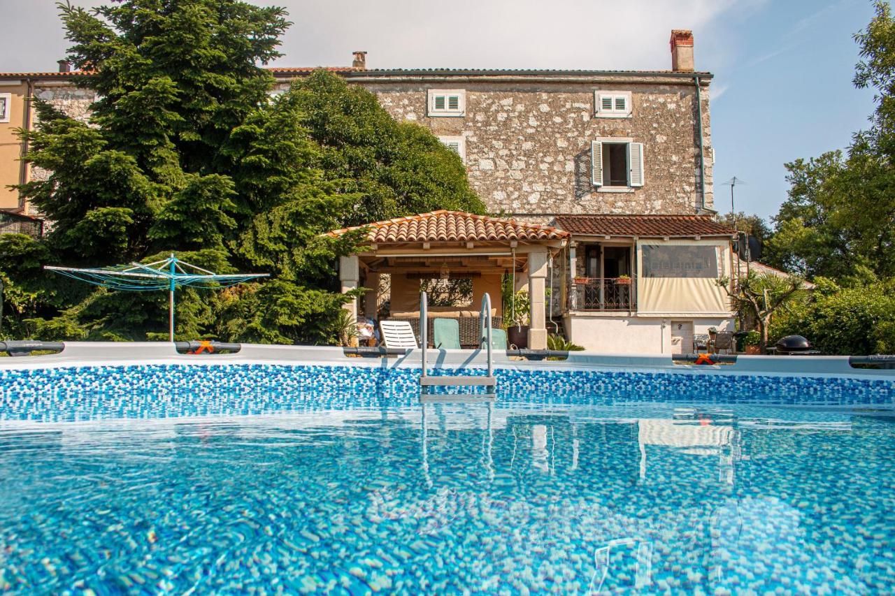 Stone House Chiara Seaview Apartment Funtana Exterior foto