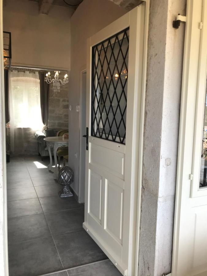 Stone House Chiara Seaview Apartment Funtana Exterior foto