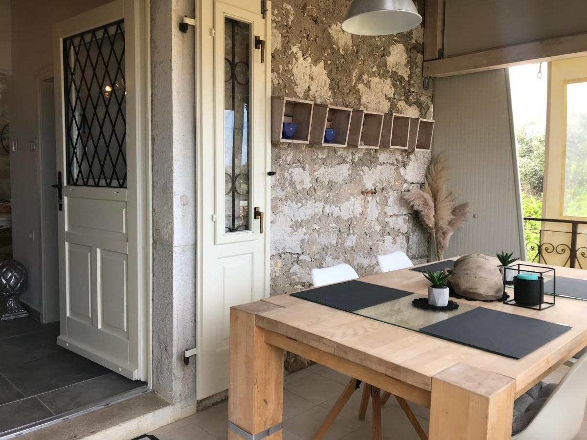 Stone House Chiara Seaview Apartment Funtana Exterior foto