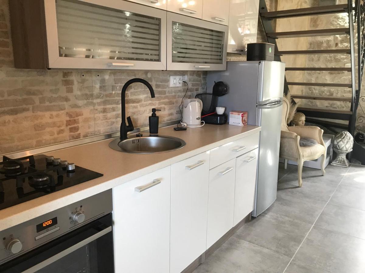 Stone House Chiara Seaview Apartment Funtana Exterior foto