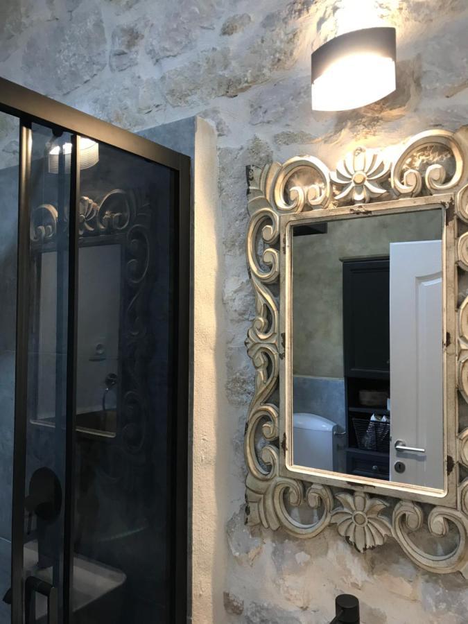 Stone House Chiara Seaview Apartment Funtana Exterior foto