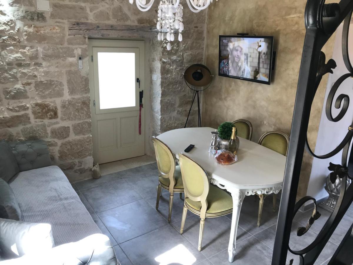 Stone House Chiara Seaview Apartment Funtana Exterior foto